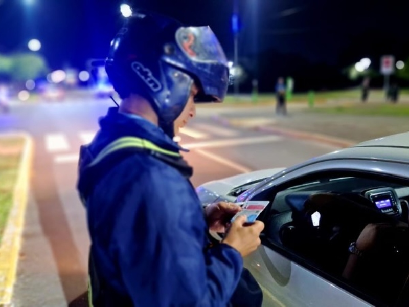 Resistencia reforzó los controles de tránsito durante el fin de semana: alcoholemia, secuestros y más de 80 infracciones Resistencia reforzó los controles de tránsito durante el fin de semana: alcoholemia, secuestros y más de 80 infracciones