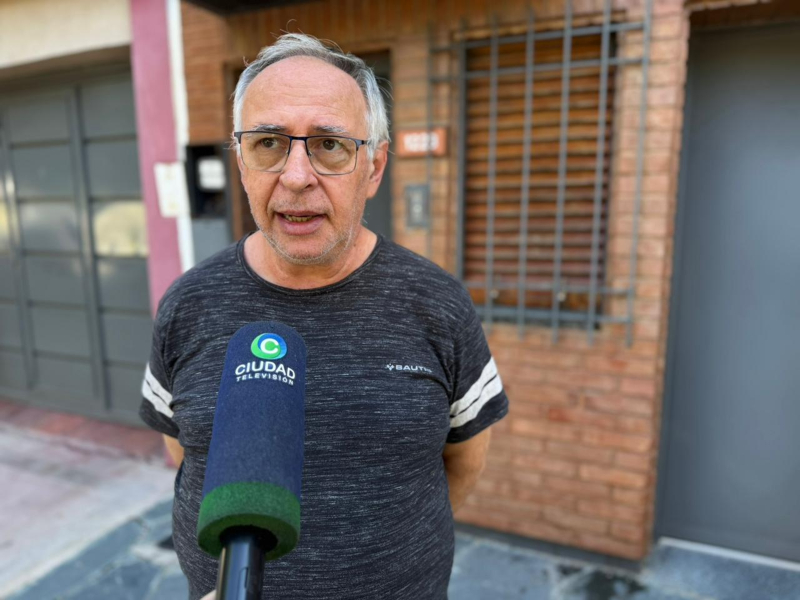 Paro en Salud Pública: “Cada vez se hace más urgente y angustiante la necesidad de recomposición salarial”, afirmó Matzkin Paro en Salud Pública: “Cada vez se hace más urgente y angustiante la necesidad de recomposición salarial”, afirmó Matzkin