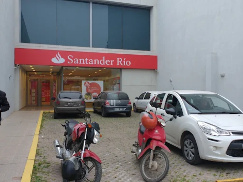 La Bancaria denuncia intransigencia del Santander y amenaza con medidas de acción directa La Bancaria denuncia intransigencia del Santander y amenaza con medidas de acción directa