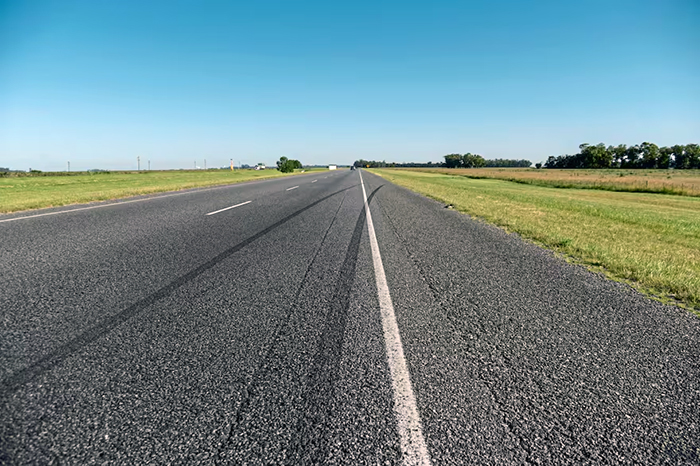 El Gobierno autorizó la licitación para la concesión de más de 2.500 kilómetros de rutas nacionales El Gobierno autorizó la licitación para la concesión de más de 2.500 kilómetros de rutas nacionales