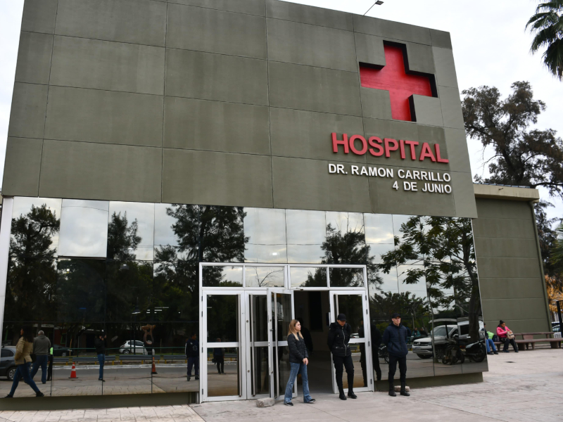 Falleció el obrero que ayer cayó al vacío durante una demolición en Sáenz Peña Falleció el obrero que ayer cayó al vacío durante una demolición en Sáenz Peña