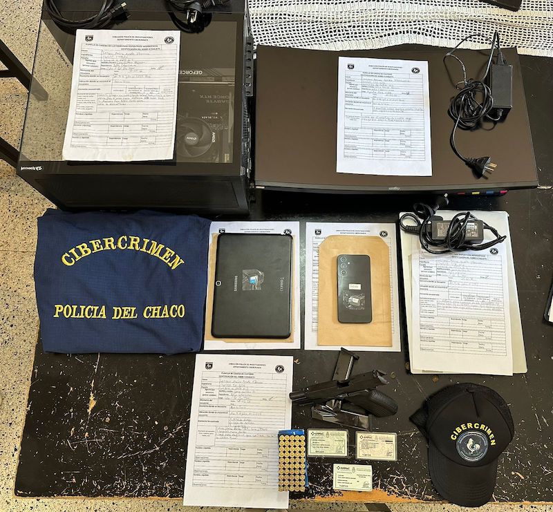 Investigación por hostigamiento digital: detuvieron a un hombre y secuestraron un arma y equipos electrónicos Investigación por hostigamiento digital: detuvieron a un hombre y secuestraron un arma y equipos electrónicos