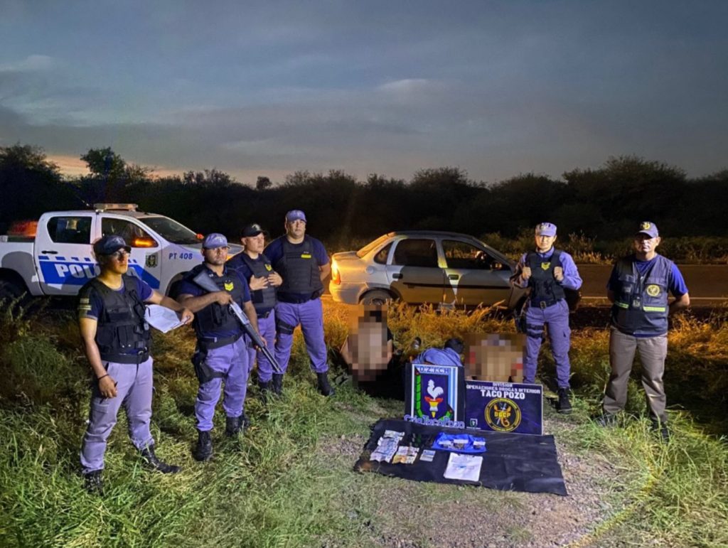 Secuestran más de medio kilo de cocaína y tres personas quedan aprehendidas