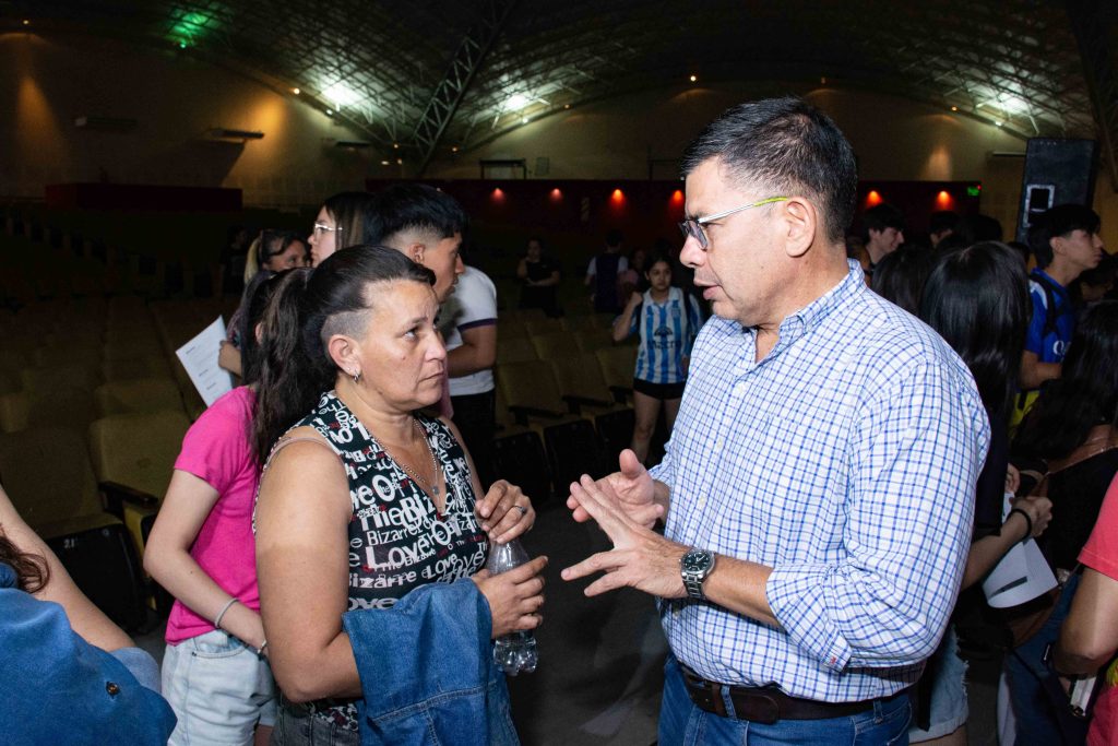 La municipalidad anunció las primeras fechas de los viajes de los ganadores de La Estudiantina