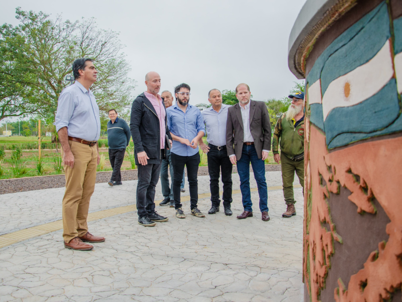 Inauguraron en Resistencia el “Paseo de los Justos”, homenaje a víctimas de masacres mundiales Inauguraron en Resistencia el “Paseo de los Justos”, homenaje a víctimas de masacres mundiales