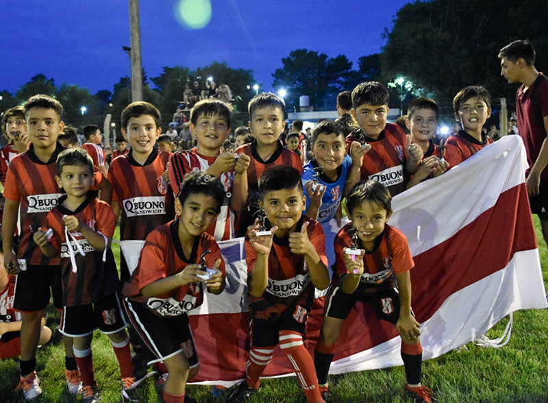 El Municipio respaldó el exitoso torneo de fútbol infantil “El Decanito” El Municipio respaldó el exitoso torneo de fútbol infantil “El Decanito”