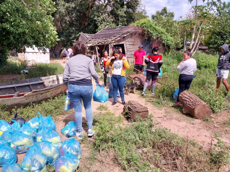 “Está muy complicada la situación para los municipios ribereños”, afirmó el intendente de Vilelas, Víctor Rea “Está muy complicada la situación para los municipios ribereños”, afirmó el intendente de Vilelas, Víctor Rea