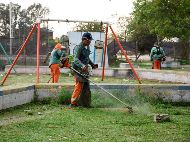 La Municipalidad ejecutó operativo integral de limpieza en el Parque Urbano Tiro Federal La Municipalidad ejecutó operativo integral de limpieza en el Parque Urbano Tiro Federal