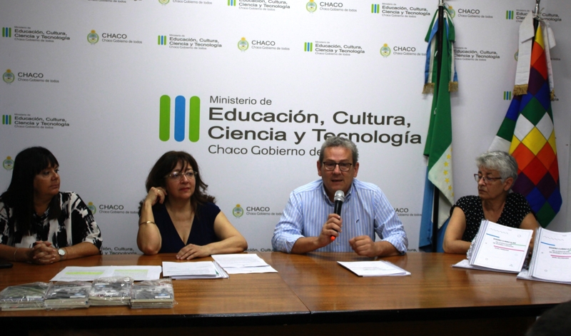 Día de la Educación de Jóvenes y Adultos: presentaron los nuevos planes de estudio Día de la Educación de Jóvenes y Adultos: presentaron los nuevos planes de estudio