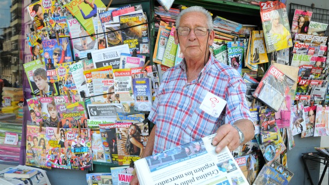 Autorizan venta de artículos, bebidas sin alcohol y pasajes de transporte en kioscos de diarios Autorizan venta de artículos, bebidas sin alcohol y pasajes de transporte en kioscos de diarios