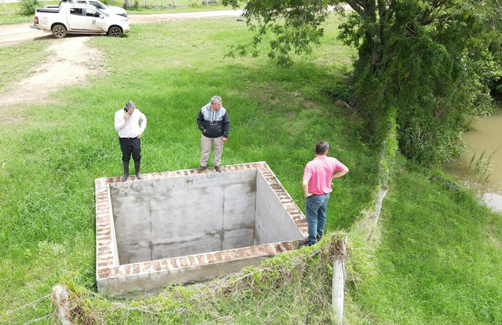 En Paso de la Patria intensifican trabajos preventivos por la creciente del río Paraná