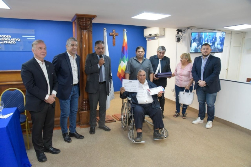 Reconocimiento a la música y la cultura popular: diputados homenajearon a los Hermanos Maidana Reconocimiento a la música y la cultura popular: diputados homenajearon a los Hermanos Maidana