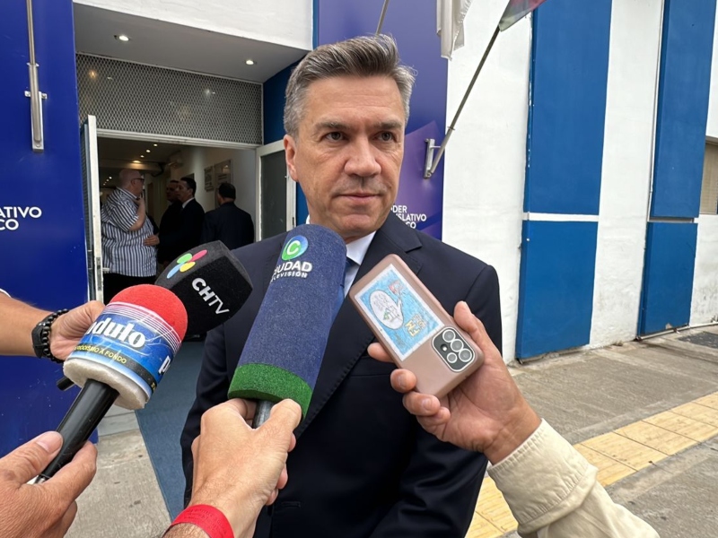 Leandro Zdero jura este sábado en la mañana como nuevo gobernador del Chaco Leandro Zdero jura este sábado en la mañana como nuevo gobernador del Chaco