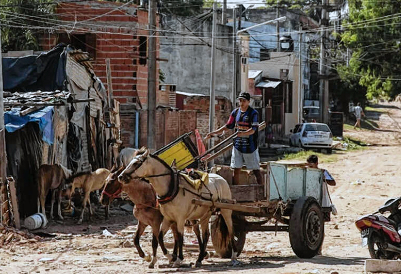 Subieron la pobreza y la indigencia en el primer semestre de 2023 Subieron la pobreza y la indigencia en el primer semestre de 2023