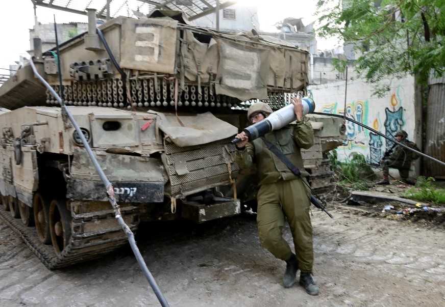 Israel dice que Hamas está “al borde de la disolución” y redobla su ofensiva en Gaza Israel dice que Hamas está “al borde de la disolución” y redobla su ofensiva en Gaza