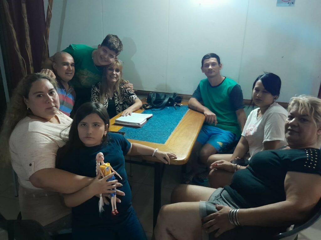 Insssep: en Navidad, Dumrauf acompañó a los afiliados y familiares derivados a buenos aires