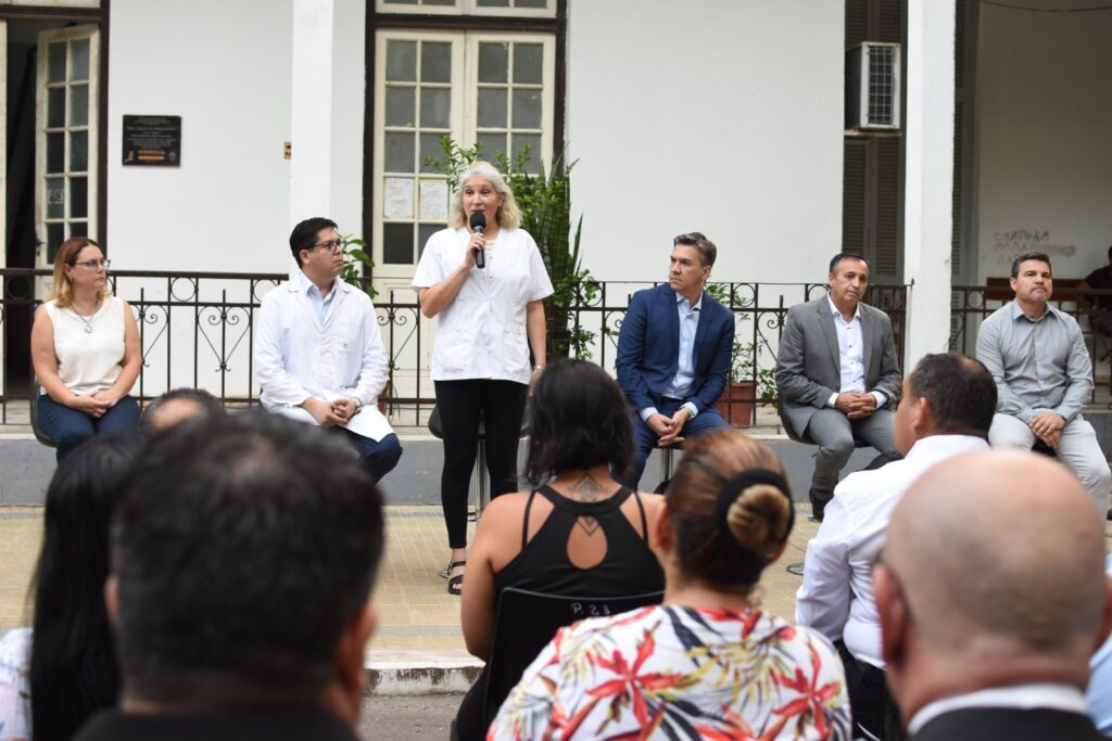 La infectóloga María Lescano quedó al frente del Hospital Perrando