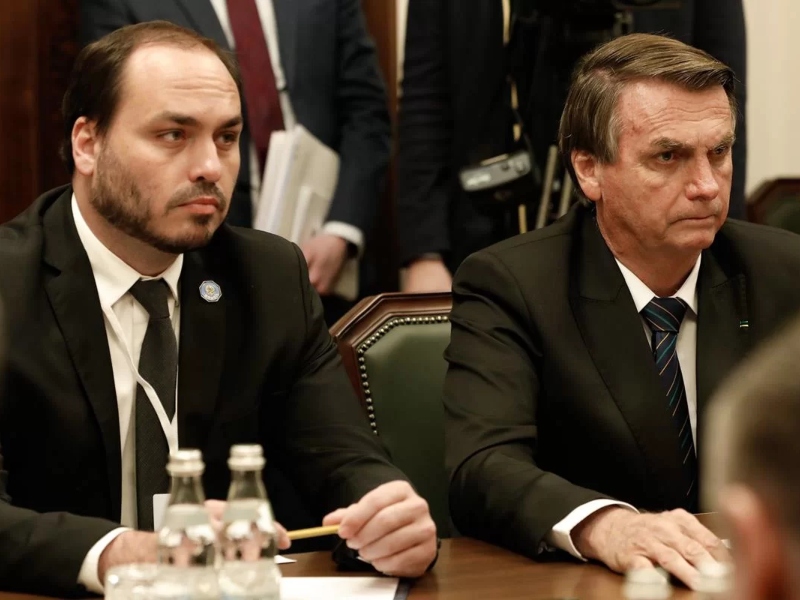 Allanan la casa de vacaciones de Bolsonaro en operación contra espionaje ilegal durante su gobierno Allanan la casa de vacaciones de Bolsonaro en operación contra espionaje ilegal durante su gobierno