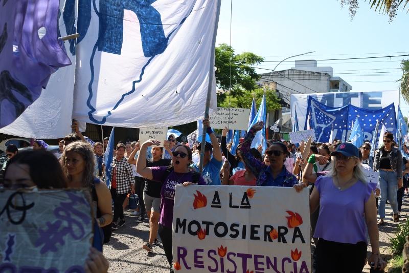 Mujeres y disidencias marcharon “contra el ajuste del Gobierno de Javier Milei” Mujeres y disidencias marcharon “contra el ajuste del Gobierno de Javier Milei”