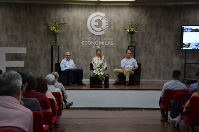 Relanzaron el Instituto de Políticas para el Desarrollo Regional, un espacio multidisciplinario que abordará problemáticas actuales Relanzaron el Instituto de Políticas para el Desarrollo Regional, un espacio multidisciplinario que abordará problemáticas actuales