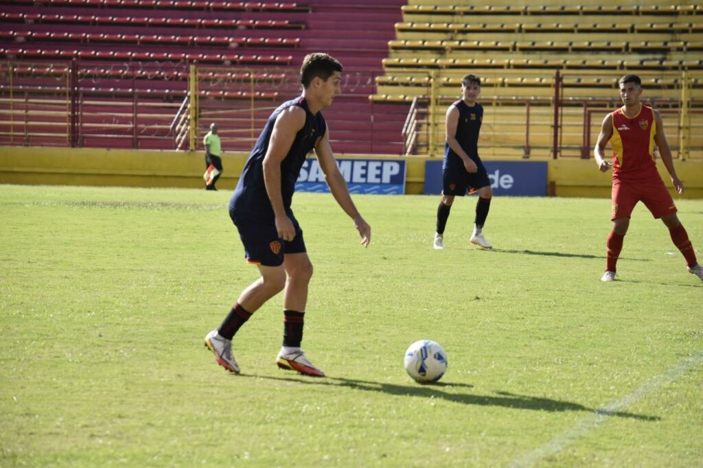 Federal A: Sarmiento enfrenta su último amistoso antes del debut