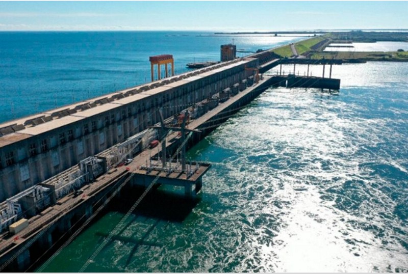 Bajante: Yacyretá genera un 30% menos de energía y podría complicar el escenario para el verano Bajante: Yacyretá genera un 30% menos de energía y podría complicar el escenario para el verano
