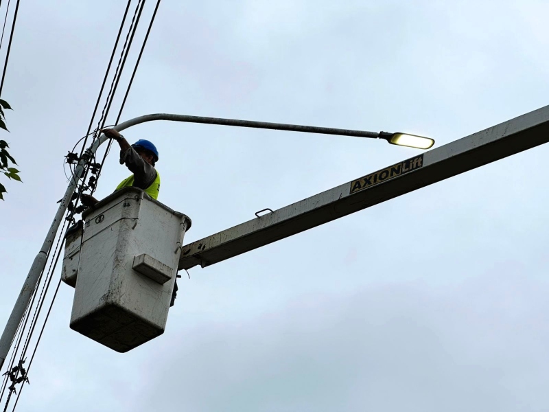 Secheep avanza con la recuperación del alumbrado público de Resistencia Secheep avanza con la recuperación del alumbrado público de Resistencia