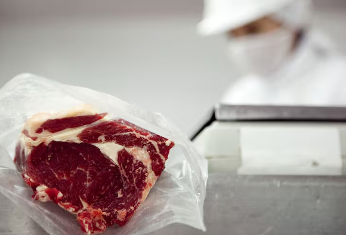 “Estamos fuera de mercado”: la industria exportadora de carne dice que quedó cara en dólares “Estamos fuera de mercado”: la industria exportadora de carne dice que quedó cara en dólares