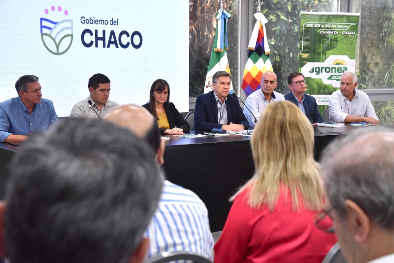 AGRONEA 2024: Zdero acompañó el lanzamiento del evento que se realizará del 28 al 30 de junio en Charata AGRONEA 2024: Zdero acompañó el lanzamiento del evento que se realizará del 28 al 30 de junio en Charata