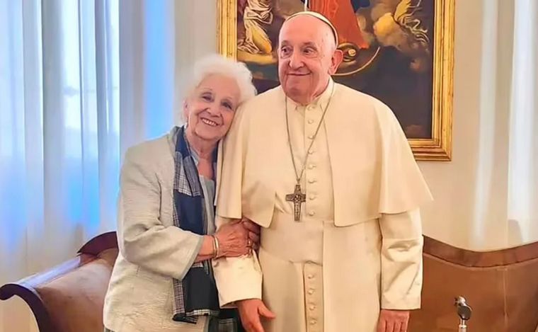 Estela de Carlotto se reunió con el Papa Francisco: “Si las cosas se dan, va a venir a la Argentina” Estela de Carlotto se reunió con el Papa Francisco: “Si las cosas se dan, va a venir a la Argentina”