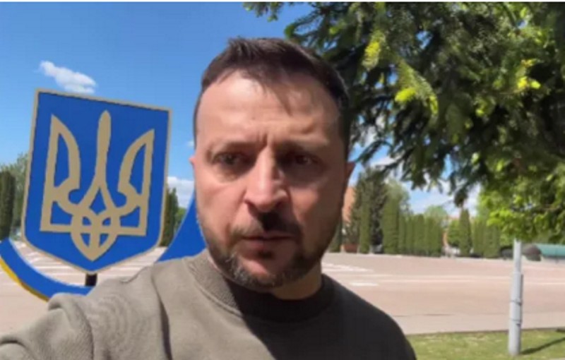 Rusia emitió una orden de captura contra Volodimir Zelenski Rusia emitió una orden de captura contra Volodimir Zelenski