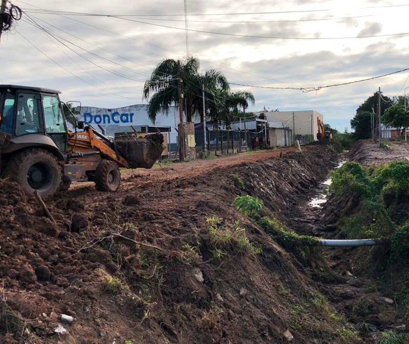 El Municipio readecúa la traza original del Canal de Avenida Sarmiento prolongación El Municipio readecúa la traza original del Canal de Avenida Sarmiento prolongación