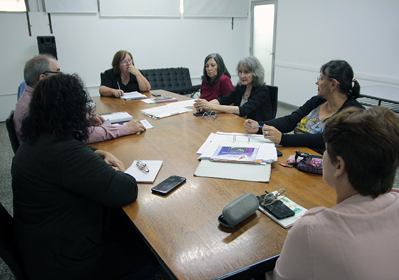 Estabilidad laboral docente: Educación convocó a sindicatos a la primera mesa técnica para el 9 de mayo Estabilidad laboral docente: Educación convocó a sindicatos a la primera mesa técnica para el 9 de mayo