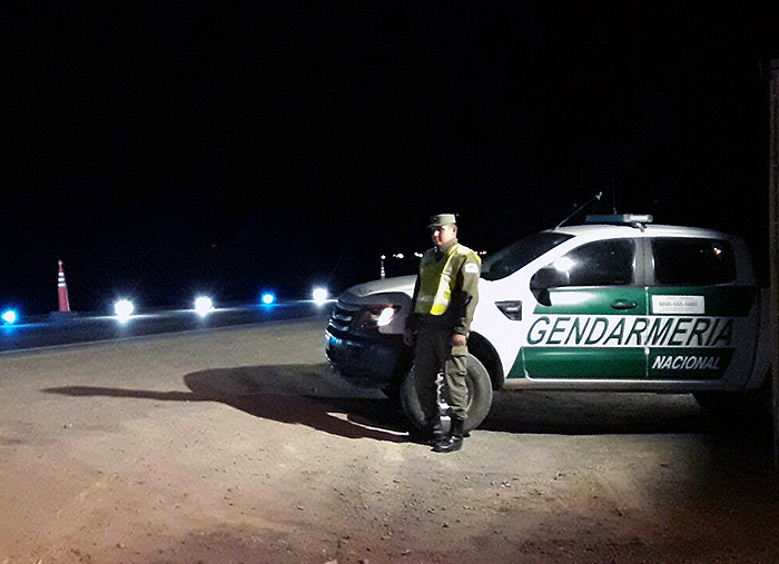 Tiene 51 y su novia 15 y está imputado por estupro, pero la madre de ella aprueba la relación Tiene 51 y su novia 15 y está imputado por estupro, pero la madre de ella aprueba la relación