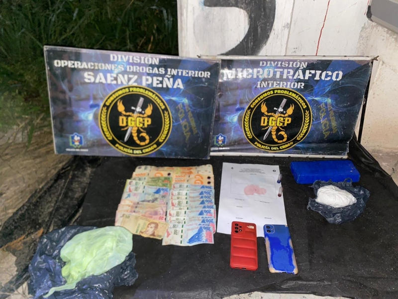 Sáenz Peña: detuvieron a dos hombres con marihuana y cocaína en su vehículo Sáenz Peña: detuvieron a dos hombres con marihuana y cocaína en su vehículo