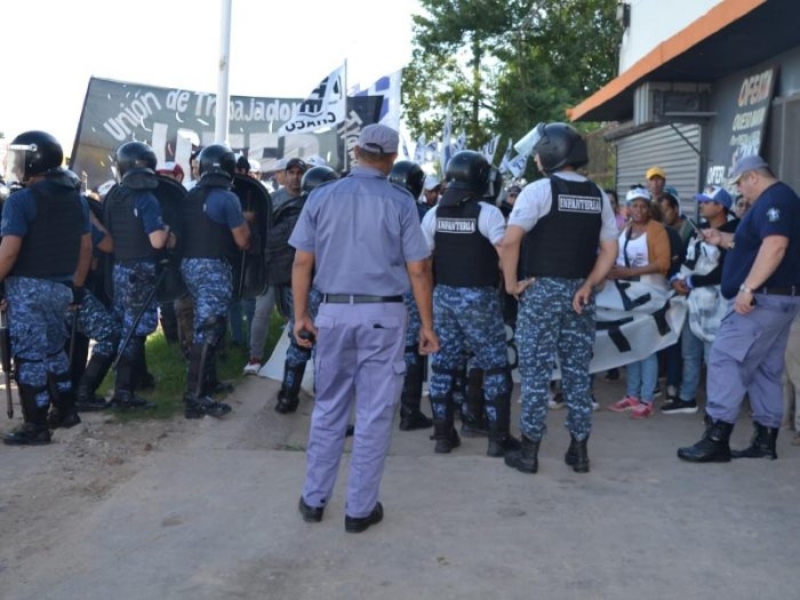 El STJ instó a la Policía del Chaco a cumplir el protocolo para manifestaciones públicas El STJ instó a la Policía del Chaco a cumplir el protocolo para manifestaciones públicas