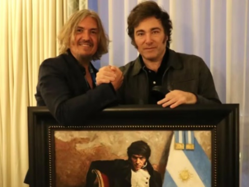 Milei se reunió en Los Ángeles con el artista que lo pintó como Napoleón Milei se reunió en Los Ángeles con el artista que lo pintó como Napoleón