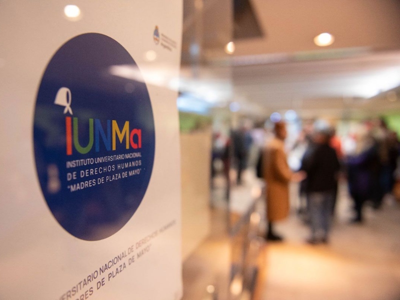 Rechazan cautelar para apartar a la rectora de la Universidad de Madres Rechazan cautelar para apartar a la rectora de la Universidad de Madres