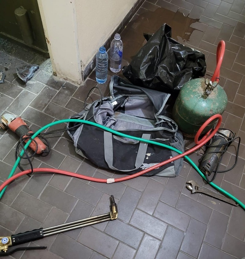 En allanamientos en Barranqueras y Resistencia, detuvieran tres personas por un intento de robo en Goya En allanamientos en Barranqueras y Resistencia, detuvieran tres personas por un intento de robo en Goya