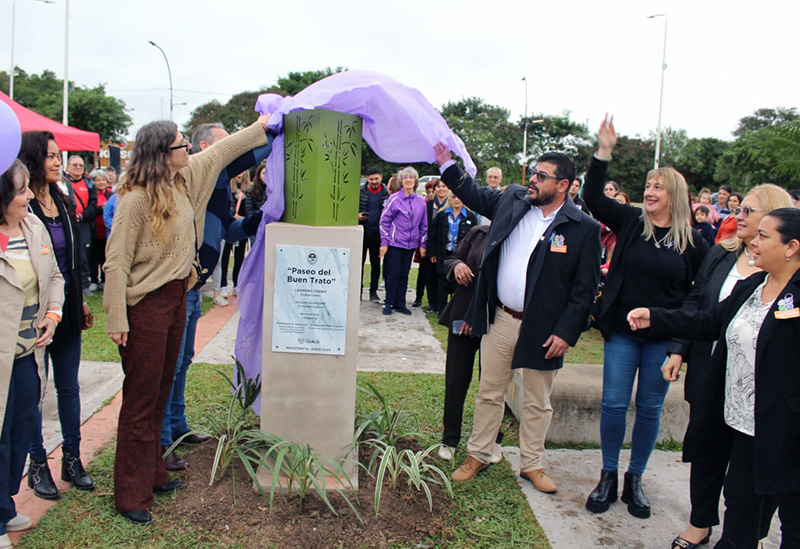 En jornada destinada a los adultos mayores descubrieron el “Tótem del Buen Trato” En jornada destinada a los adultos mayores descubrieron el “Tótem del Buen Trato”