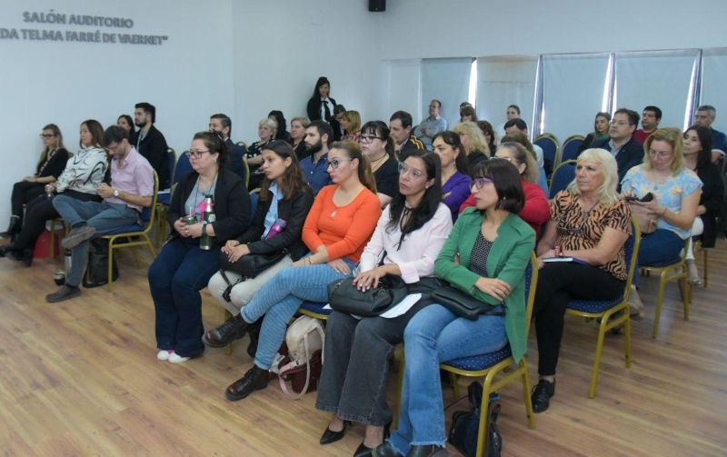 Comenzaron los talleres sobre prevención de la violencia laboral para trabajadores legislativos Comenzaron los talleres sobre prevención de la violencia laboral para trabajadores legislativos
