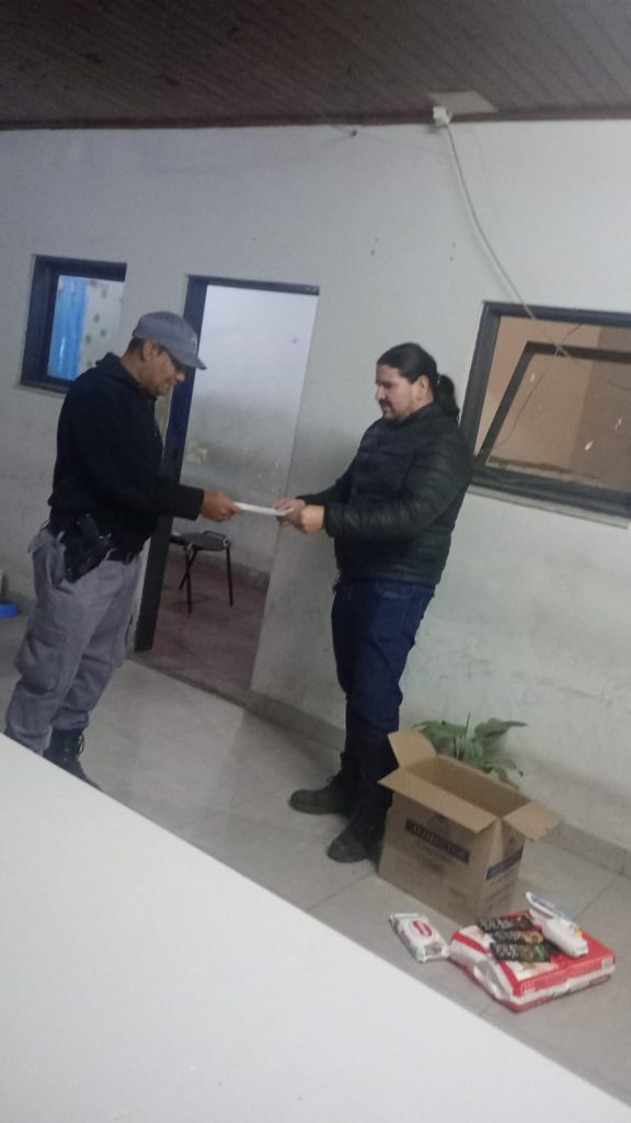 Quisieron llevarse alimentos y productos para bebé sin pagar de un hipermercado de Resistencia