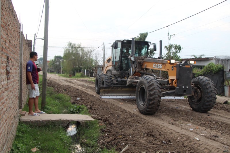 Mejoramiento y perfilado de calles en La Rubita realiza la Municipalidad Mejoramiento y perfilado de calles en La Rubita realiza la Municipalidad