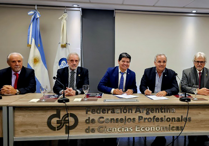 CAME y la FACPCE firmaron convenio para elaborar una propuesta conjunta de acuerdo fiscal CAME y la FACPCE firmaron convenio para elaborar una propuesta conjunta de acuerdo fiscal