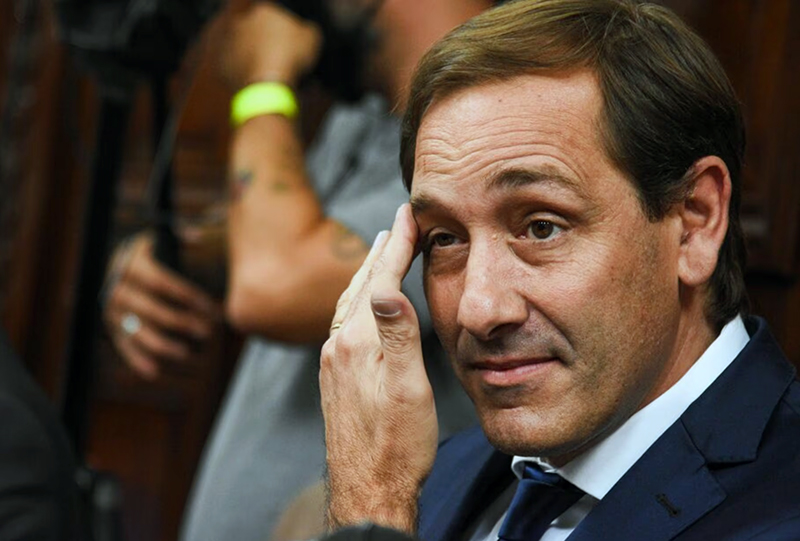 El Gobierno echó al subsecretario de Deportes Julio Garro tras polémica por cánticos de la Selección El Gobierno echó al subsecretario de Deportes Julio Garro tras polémica por cánticos de la Selección