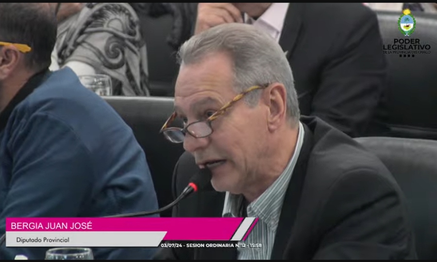 Sancionaron una ley para desarrollar una campaña de concienciación sobre los efectos nocivos de la automedicación Sancionaron una ley para desarrollar una campaña de concienciación sobre los efectos nocivos de la automedicación