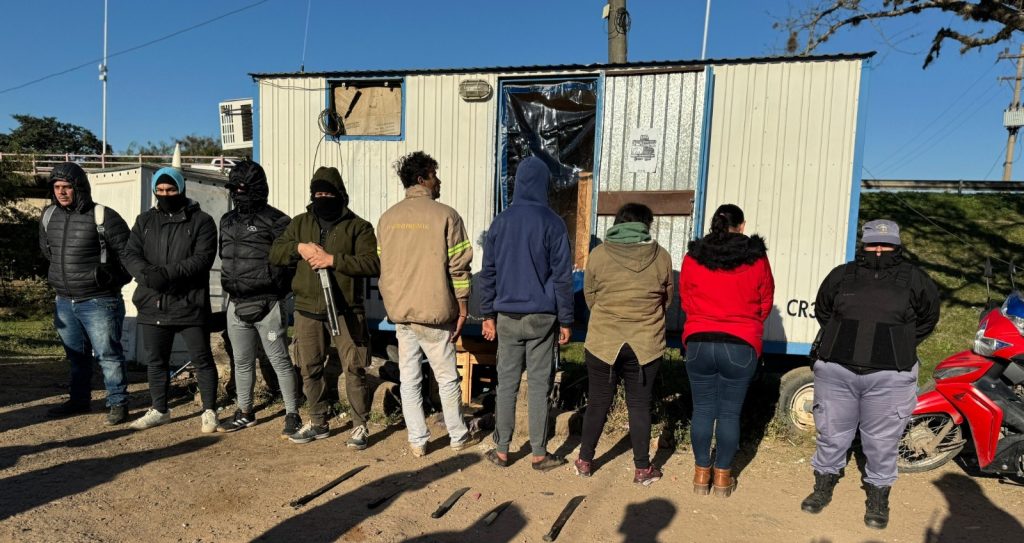 Cuatro detenidos por el ataque a una casilla policial en el barrio San Pedro Pescador