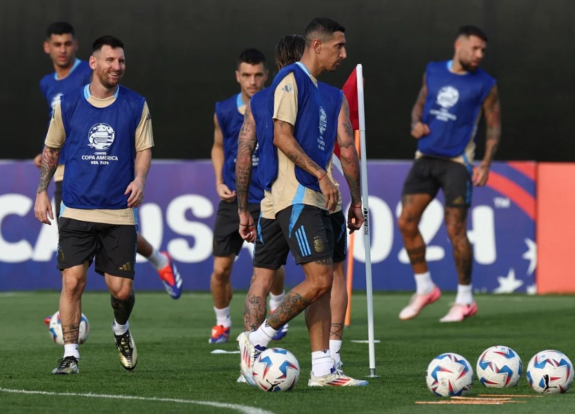 El posible 11 titular de la Selección argentina para enfrentar a Colombia en la final de la Copa América El posible 11 titular de la Selección argentina para enfrentar a Colombia en la final de la Copa América