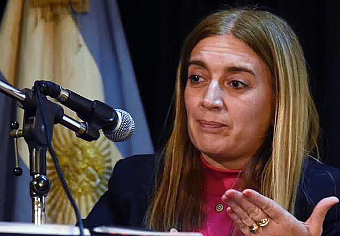 Danya Tavela: “Sin Universidad, no hay condiciones para llevar adelante el desarrollo que el país necesita” Danya Tavela: “Sin Universidad, no hay condiciones para llevar adelante el desarrollo que el país necesita”