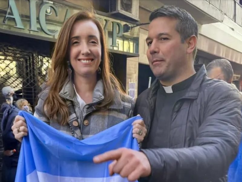 La Iglesia echó al cura que organizó la reunión de diputados libertarios con genocidas en Ezeiza La Iglesia echó al cura que organizó la reunión de diputados libertarios con genocidas en Ezeiza